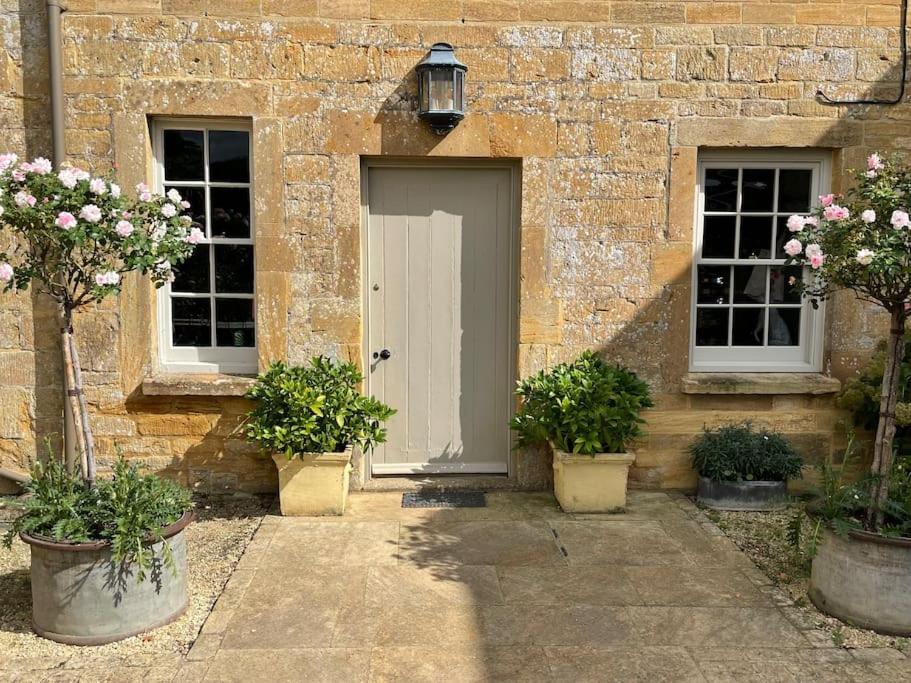 Escape To Ash House 18Th Century Manor In Somerset Martock Exterior photo